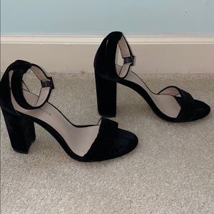 Pelle Moda black suede heels